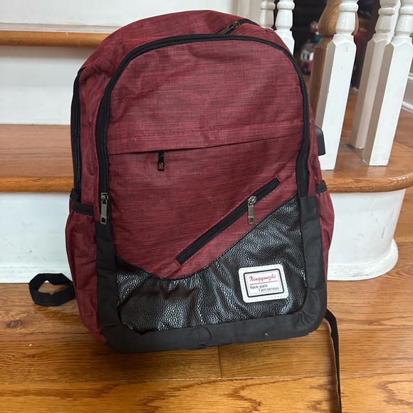 Back Pack - Picture 8 of 15